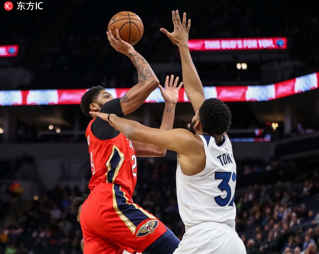 鹈鹕翻盘广州队，浓眉哥刷新纪录