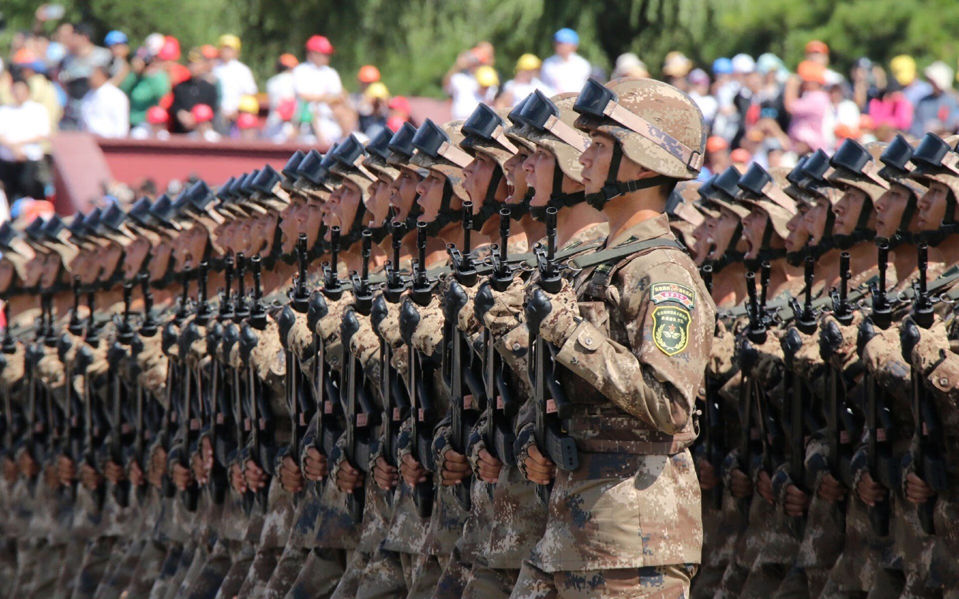 开云sport-冠军与英雄的倒置，从德黑兰的街头到巴黎的王座—足球如何定义两种胜利